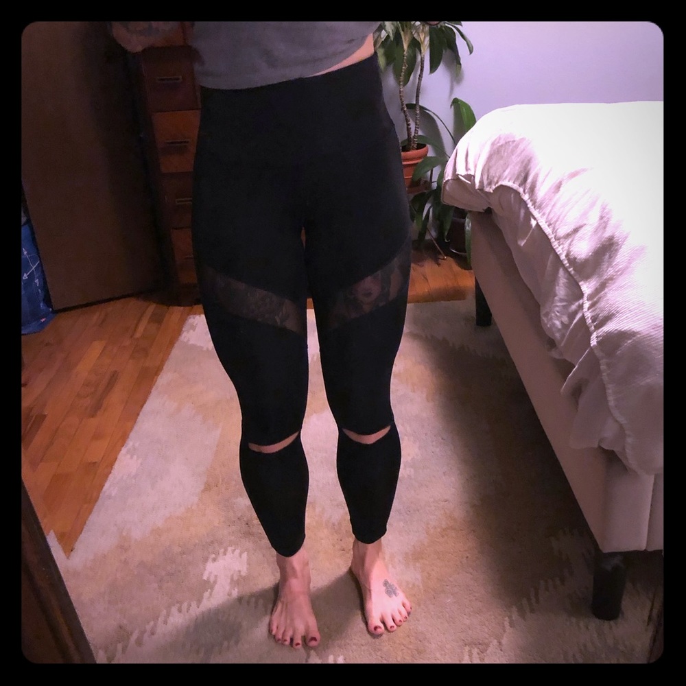 Zella “Vixen” leggings